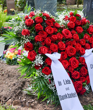 Rosenherz mit Schleife