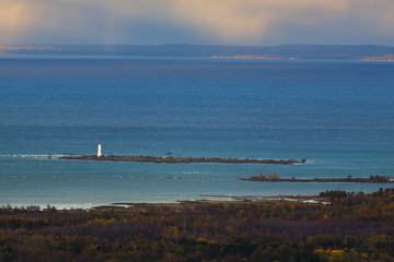 Fototapeta na wymiar Scenic View overlooking Georgian Bay from up high