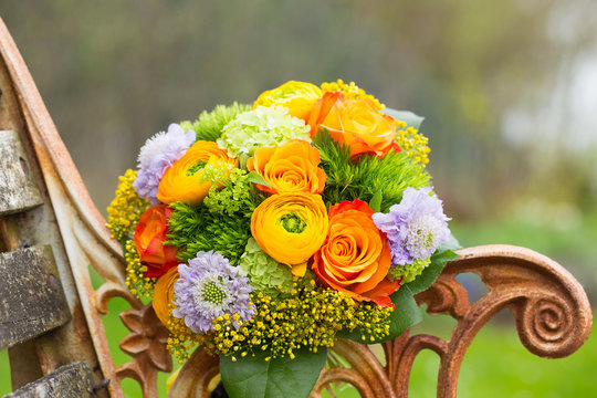 Die 1 068 Besten Bilder Stock Fotos Und Vektorgrafiken Zu Geburtstagsstrauss Adobe Stock