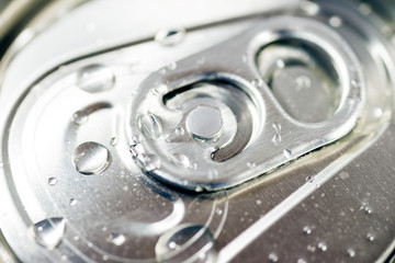 The top of canned drink with water drop