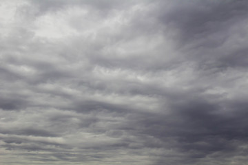 Obraz premium Black clouds through the sky