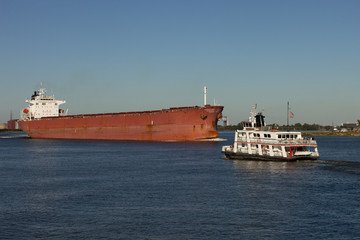 Tanker on the Mississippi River in New Orleans, Louisiana going around Algiers Point