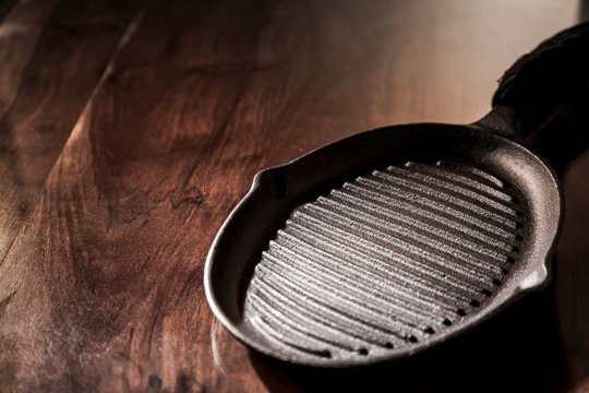 Empty Clean Cast Iron Griddle Pan