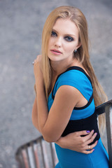 Young woman posing outdoor 