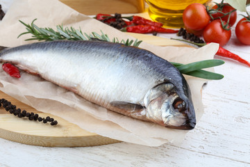 Herring with onion and rosemary
