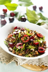 Lentils salad with cherries and hazelnut