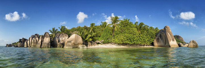 paradise on earth : anse source d'argent beach on la digue island in seychelles