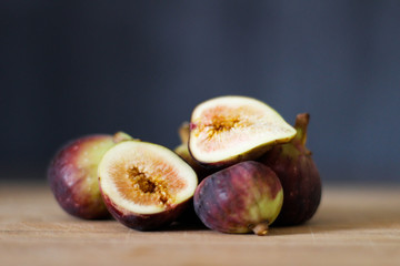 Fresh figs on a bamboo board