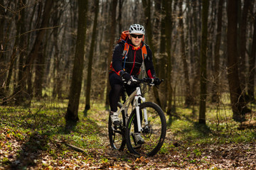 Naklejka premium Rider in action at Freestyle Mountain Bike Session