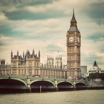 Fototapeta Big Ben, Westminster Bridge on River Thames in London, the UK. Vintage