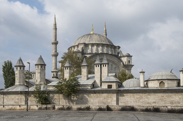 Fototapeta na wymiar Atik Ali Pasa Mosque