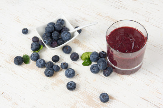 Blueberries with drink