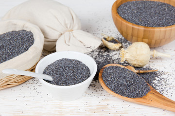 Poppy Seed Heaps