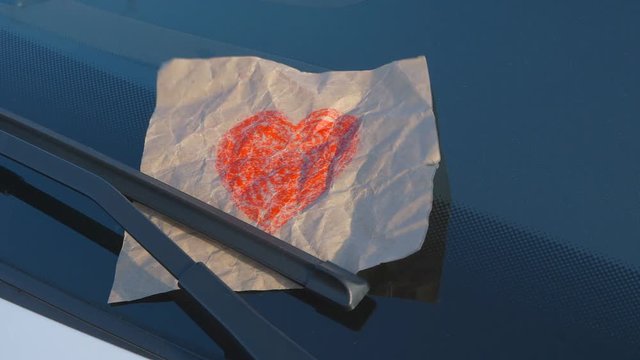Hand Drawn Heart  - camera pan
