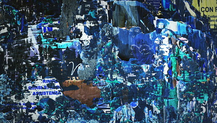 mur...vielles affiches déchirées