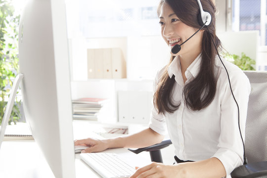 Call centers, telephone marketing, Customer Center