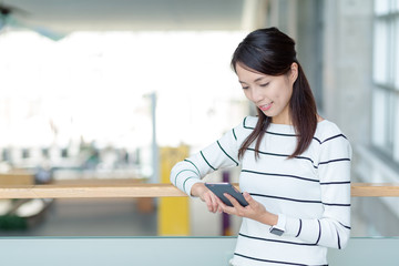 Woman read on cellphone