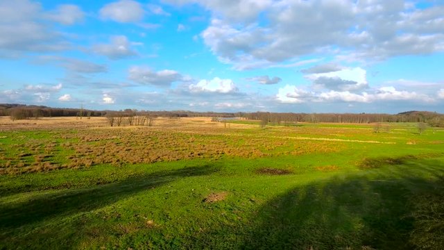 Luftaufnahme 4k UHD - Holsteiner Steppe