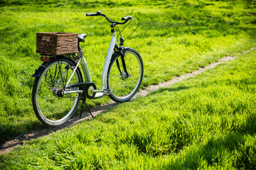 Fototapeta na wymiar bicycle with a wicker basket