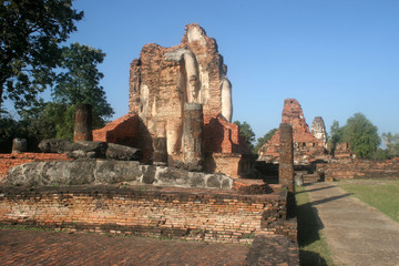 Fototapeta na wymiar significant historical complex, Sukhothai