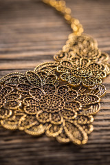 Goldplated feminine necklace