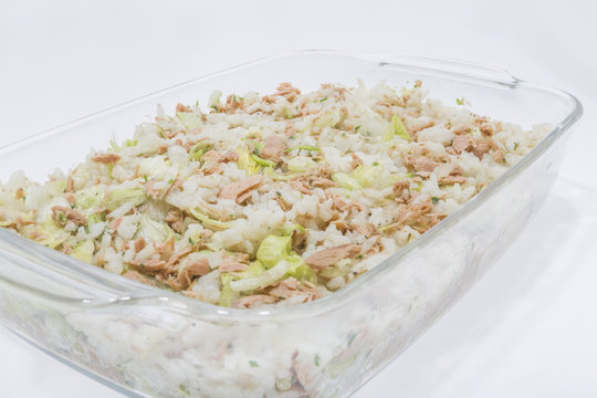 salade with tuna and rice