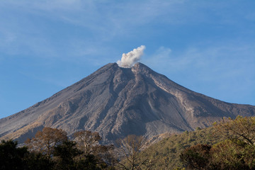 Obraz premium volcano of colima