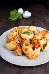 Pasta with meatballs