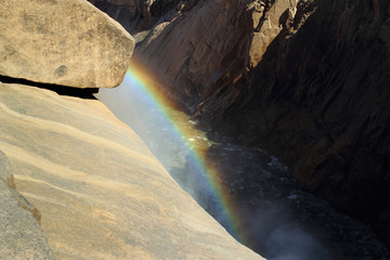 Naklejka premium Wodospad na rzece Orange w parku Narodowym Orange River (Republika Południowej Afryki)