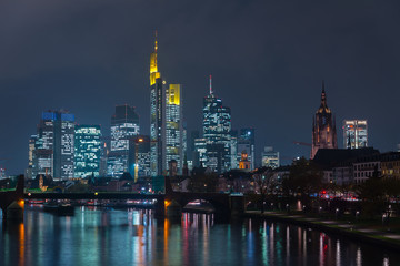 Fototapeta na wymiar Frankfurt am Main Banken City Skyline 1 