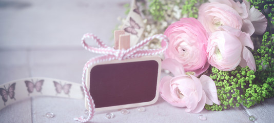 Bouquet, Blumen, Schmetterlinge, mit Tafel zum Beschreiben, neutral