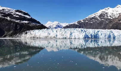 Fototapete Gletscher Panoramablick auf den Margerie-Gletscher in der Glacier Bay. Glacier Bay National Park and Preserve, Alaska, USA.