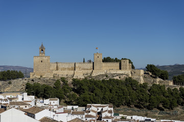 Fototapeta premium Hermosa alcazaba de la época musulmana en la ciudad de Antequera, Málaga