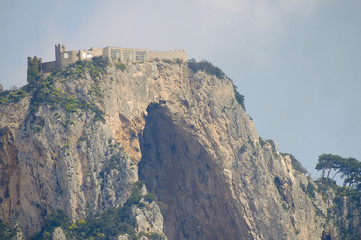 Fototapeta na wymiar Limestone Cliffs - Capri - Italy