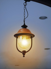 Fototapeta na wymiar vintage lighting lamp in the hanging lantern
