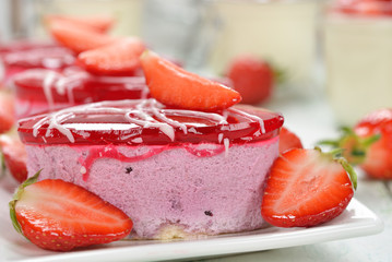 Strawberry cake