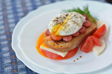 Tasty sandwich with egg 