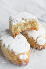 Ricciarelli, almond cookies from Siena