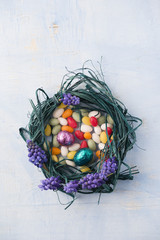 basket with easter egg