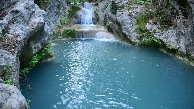 el değmemiş bakir şelaleler