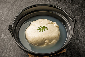 冷奴　天然にがりの豆腐　chilled tofu cut into block japanese 
