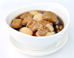 thai food khai phalo egg stewed with meat and tofu in soy sauce 10