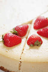 Caramel cheesecake with strawberry