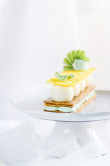 Millefeuille with pear ganache 