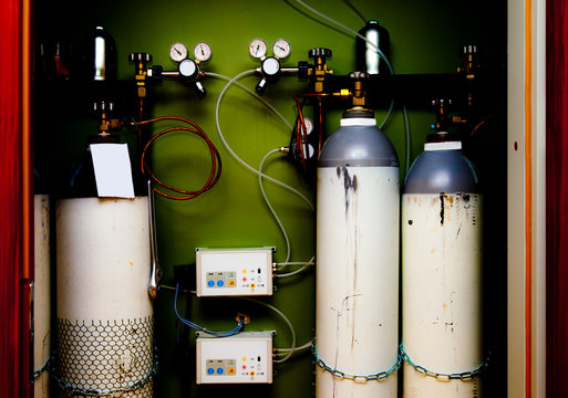 pressure station system bottle gases