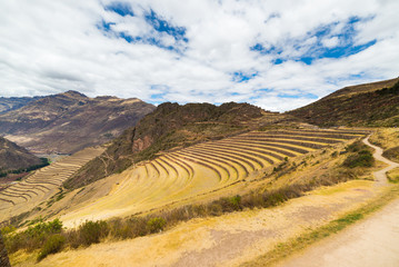 Naklejka premium Expansive view of Inca terraces in Pisac, Sacred Valley, Peru