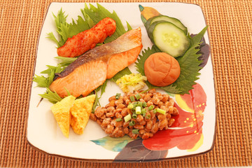 おいしそうな和風総菜