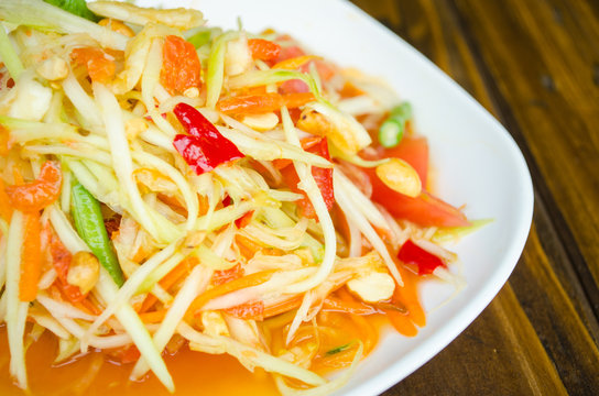 Famous Thai food, papaya salad