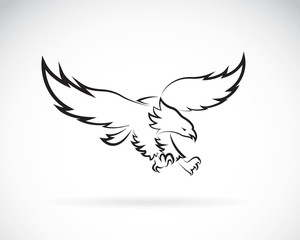 Naklejka premium Vector image of an eagle design on white background