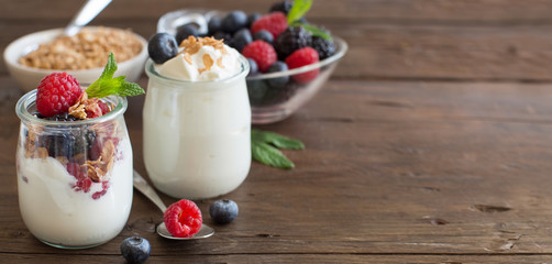 Berries, flakes and fresh greek yogurt